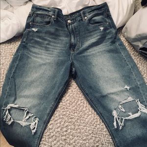 American Eagle Mom Jeans